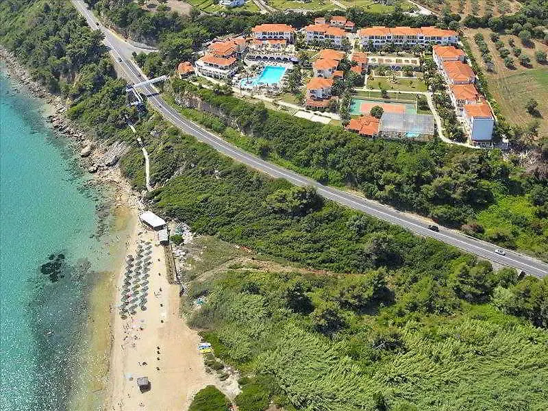 Aristoteles Beach 阿菲托斯